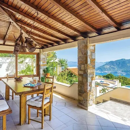 Marbury Heights Villa *